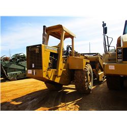 INTERNATIONAL E200 MOTOR SCRAPER, VIN/SN:2750 - ELEVATING, CANOPY, 23.5-25 TIRES