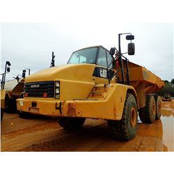 2011 CAT 740 ARTICULATED DUMP, VIN/SN:B1P06519 - TAILGATE, CAB, A/C, 29.5R25 TIRES, METER READING 11