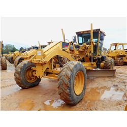 CAT 12H MOTOR GRADER, VIN/SN:AMZ01226 - 14' MOLDBOARD, SCARIFIER, CAB, A/C, 15.5-25 TIRES, METER REA