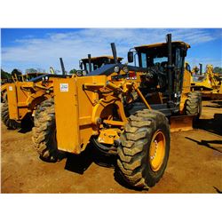 2012 JOHN DEERE 672G MOTOR GRADER, VIN/SN:644934 - 14' MOLDBOARD, SCARIFIER, PUSH BLOCK, CAB, A/C, 1