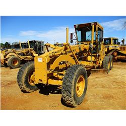 CHAMPION 720A SERIES IV MOTOR GRADER, VIN/SN:027258 - 14' MOLDBOARD, SCARIFIER, CAB, A/C, 14:00-24 T