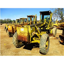 DRESSER 850 MOTOR GRADER, VIN/SN:G580010U200667 - 12' MOLDBOARD, SCARFIER, PUSH BLOCK, CAB, A/C, 14.