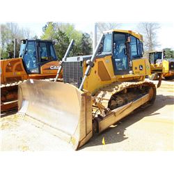 2006 JOHN DEERE 850J CRAWLER TRACTOR, VIN/SN:126921 - SEMI-U BLADE W/HYD TILT, RIPPER, CAB, A/C
