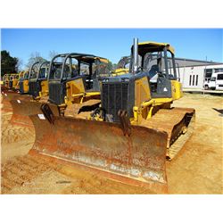 2006 JOHN DEERE 700J LGP CRAWLER TRACTOR; VIN/SN:124594 - 6 WAY BLADE, CANOPY, METER READING 5,097 H