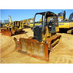 2006 JOHN DEERE 650J XLT CRAWLER TRACTOR, VIN/SN:127074 - 6 WAY BLADE, CANOPY, SWEEPS, SCREENS, METE