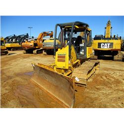 2009 KOMATSU D39PX-22 CRAWLER TRACTOR, VIN/SN:3059 - 6 WAY BLADE, CANOPY, SWEEPS, REAR SCREEN, METER