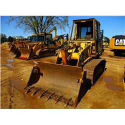 CAT 943 CRAWLER LOADER, VIN/SN:19Z01469 - BUCKET, CAB