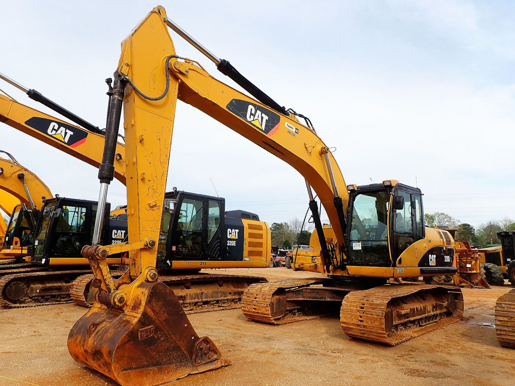 Cat320l 2009 CAT 320DL HYDRAULIC EXCAVATOR, VIN/SN:PHX02181 - 9' STICK, 54 ...