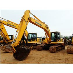 2007 KOMATSU PC200LC-8 HYDRAULIC EXCAVATOR, VIN/SN:A88621 - 9'-6" STICK, 42" BUCKET, THUMB, CAB, A/C