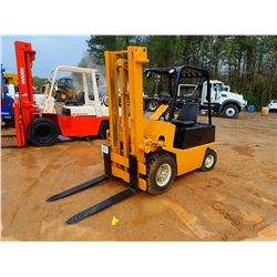 YALE GP040RBJUA5086 FORKLIFT, VIN/SN:P313903 - 4,000LB CAPACITY, CANOPY, METER READING 7,125 HOURS