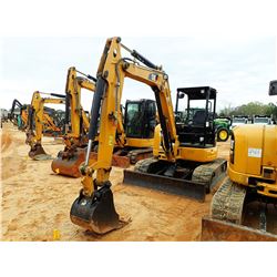 2017 CAT 305E2 CR MINI EXCAVATOR, VIN/SN:H5M04553 - 7' STICK, 18" BUCKET, AUX HYD, BLADE, RUBBER TRA
