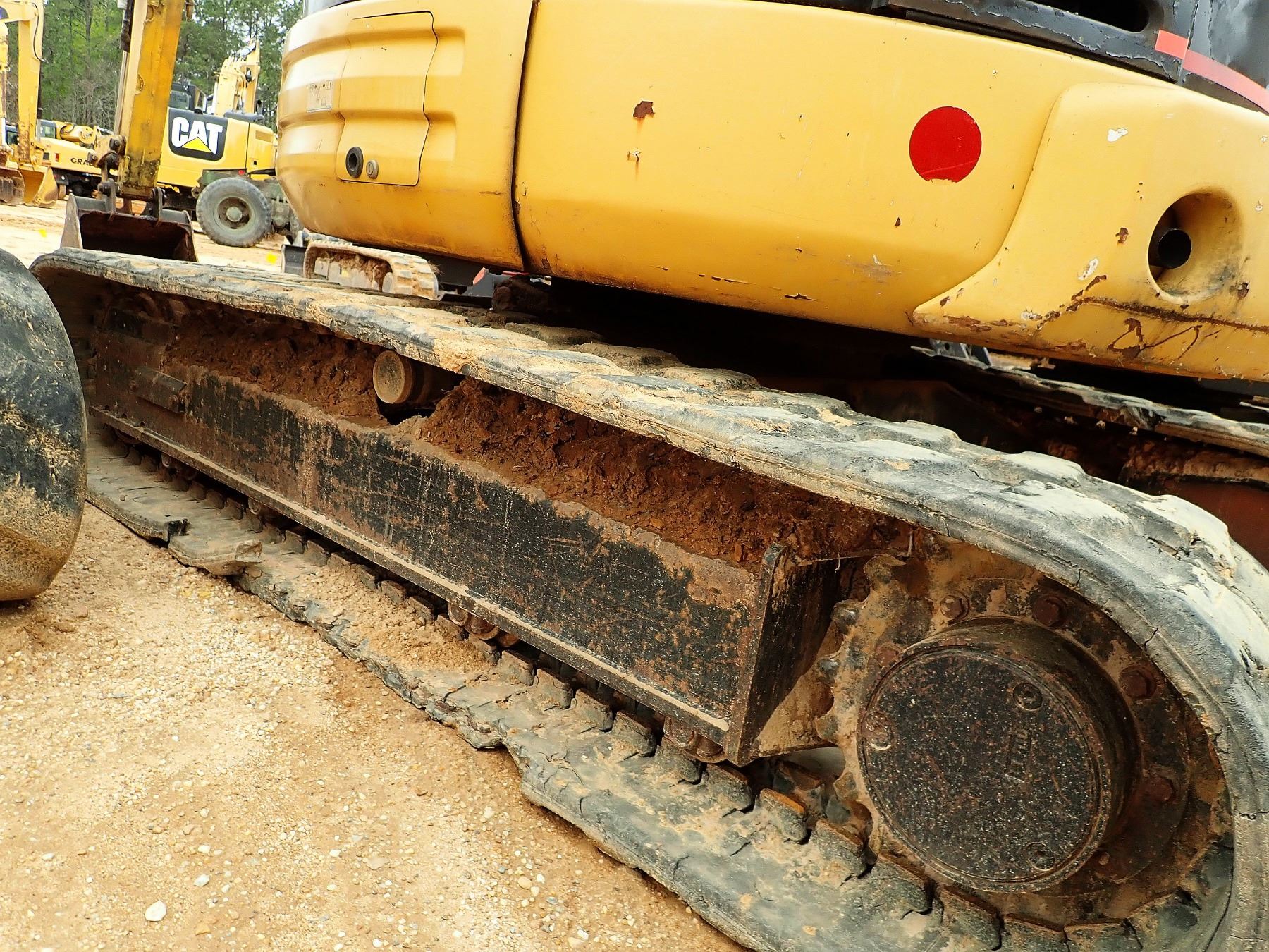 CAT 304CR Mini Excavator Weld-On Bucket Ears - 40 Mm (10-1/4" Center-to-Center)