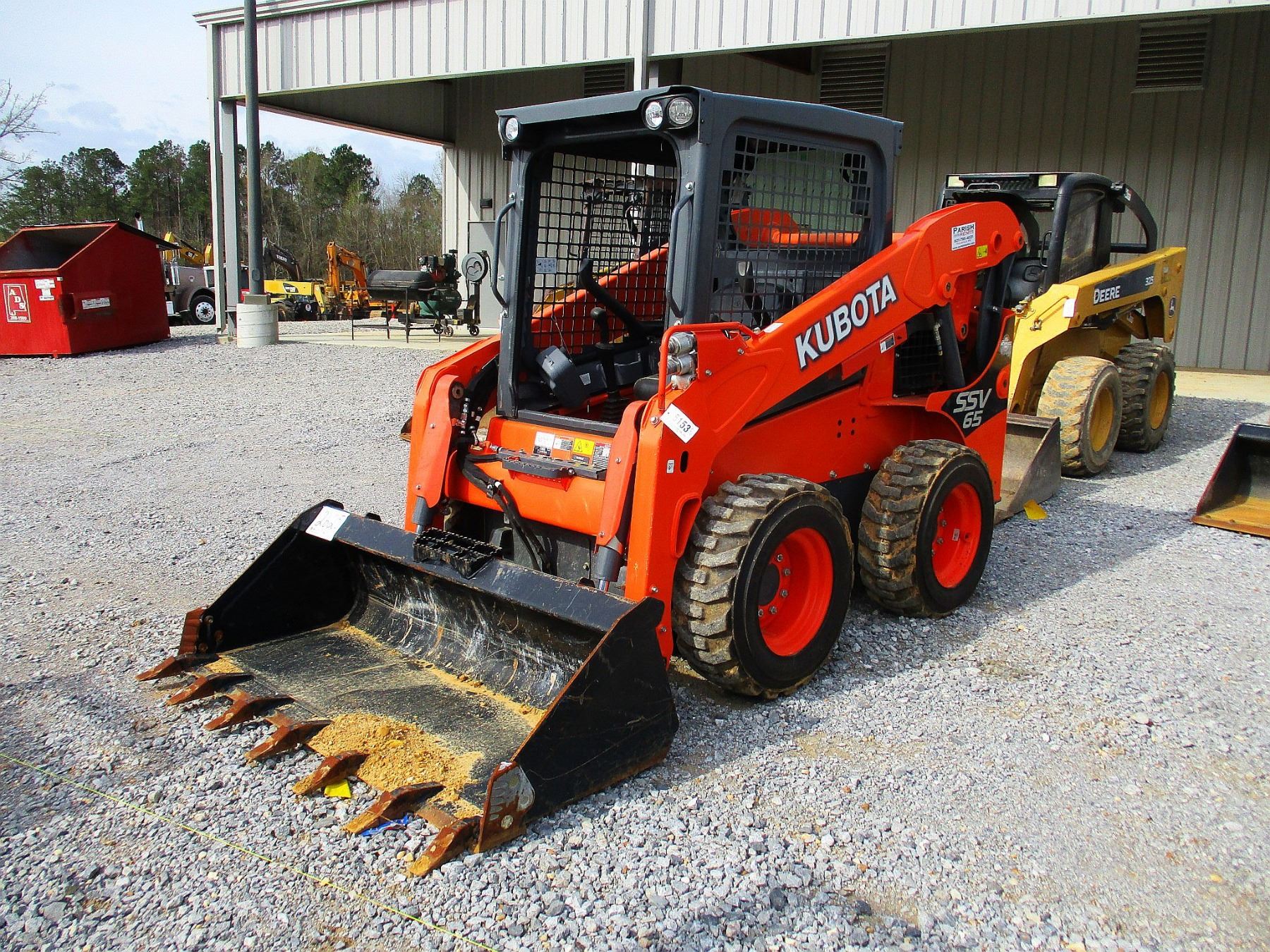 2016 KUBOTA SSV65 SKID STEER LOADER, VIN/SN11198 WHEELED, 2 SPEED