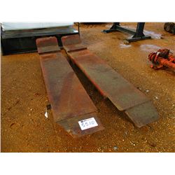 (2) STEEL RAMPS