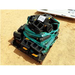 MISC RUBBER C-PORT DOCK CUSHIONS