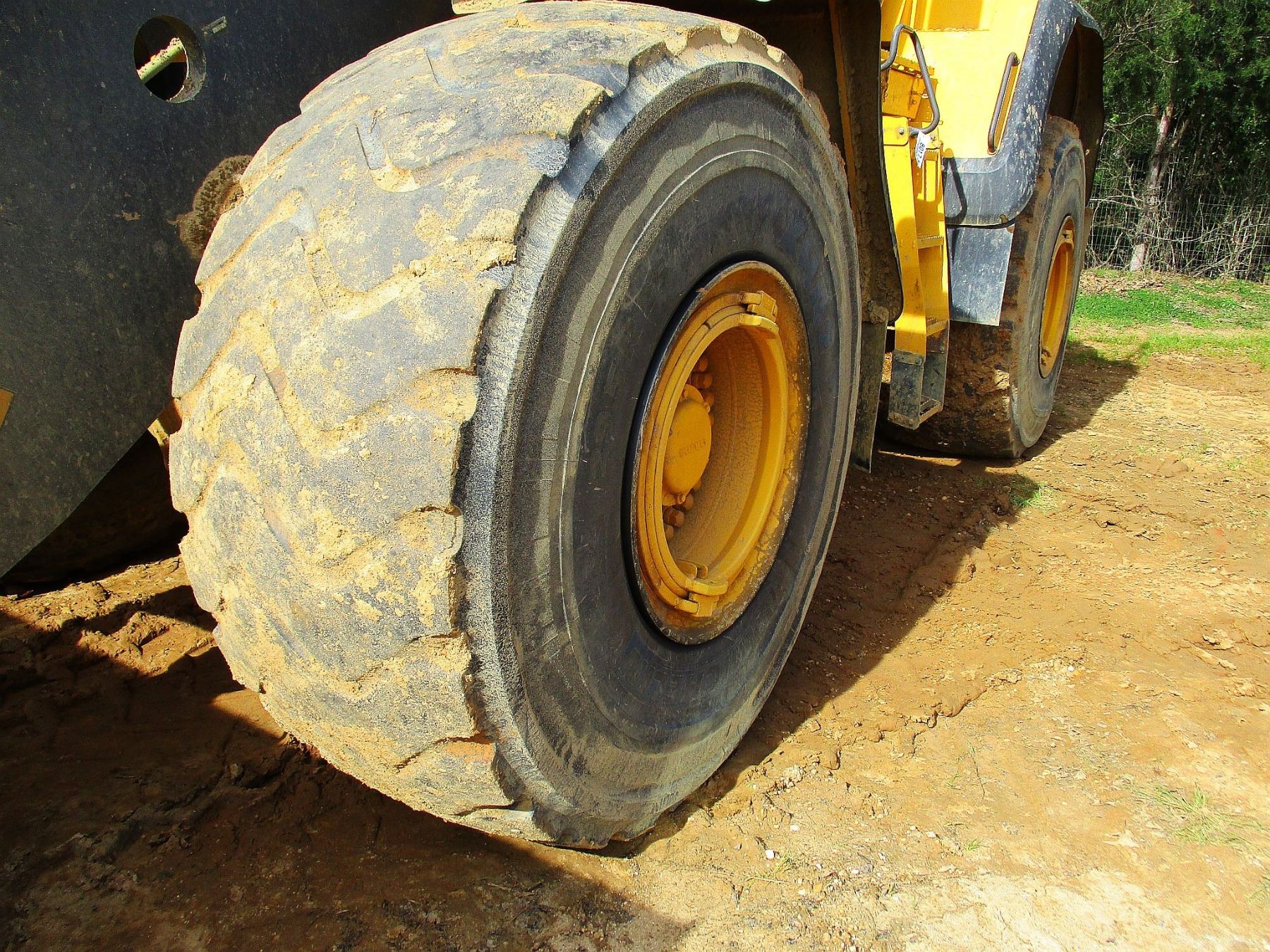 2014 VOLVO L220H WHEEL LOADER, VIN/SN:002124 - BUCKET, RIDE CONTROL ...
