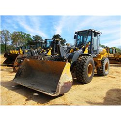 2015 JOHN DEERE 524K WHEEL LOADER, VIN/SN:667888 - COUPLER, BUCKET, FORKS, AUX HYD, RIDE CONTROL, CA