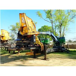 JOHN DEERE 437E LOG LOADER, VIN/SN:310854 - CAB, A/C, CSI 264 ULTRA DELIMBER, MTD ON BIG JOHN TRAILE