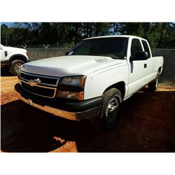2007 CHEVROLET PICK UP, VIN/SN:1GCEK19Z77E185880 - 4X4, EXT CAB, GAS ENGINE, A/T, ODOMETER READING 2