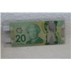 Image 2 : Canada Twenty Dollar Bill (1)