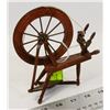 Image 1 : VINTAGE WORKING MINIATURE SPINNING WHEEL
