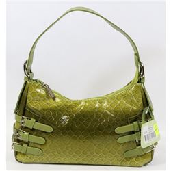 SNAKESKIN STYLE PURSE (GREEN)
