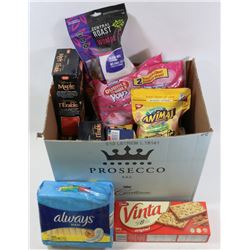 BOX OF ASSORTED ITEMS INCLUDING COOKIES, CANDY