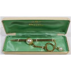 VINTAGE MERLIN PEARL PEN & KEY RING