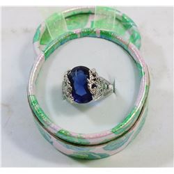 INLAID RED CRYSTAL HORSE EYE RETRO RING