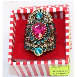 WOMAN INLAID MULTICOLOR STONE CRYSTAL RING