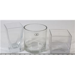 FLAT OF 3 SHORT VASES