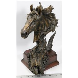 VINTAGE QUEEN ISABELL LIMITED