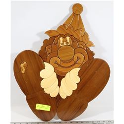 LARGE CLOWN PUZZLE WOOD DISPLAY