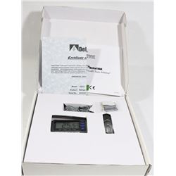 NEW DELTA TRAX MODEL 12213 REFRIGERATOR/FREEZER