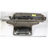Image 1 : VINTAGE UNDERWOOD WIDE CARRIAGE TYPEWRITER