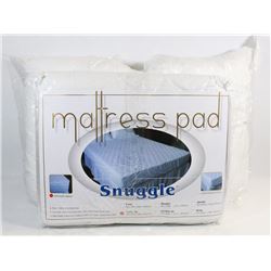 SNUGGLE MATTRESS PADS SIZE TWIN XL SOLD WITH