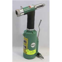SPEED AIRE AIR RIVETER