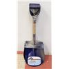 Image 1 : LOT OF 3 ALUMINUM SHOVELS