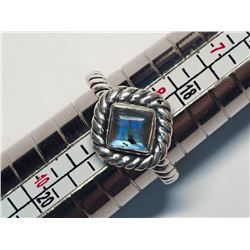35) STERLING SILVER LABRADORITE RING