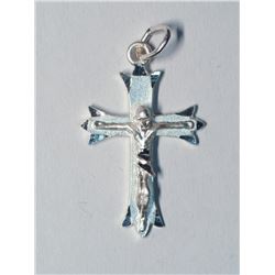 38) STERLING SILVER PENDANT