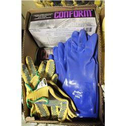 LOT OF DISP. RUBBER GLOVES, PVC GAUNTLETS, &