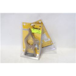 GROUP OF 2 NEW TWECO 300AMP COPPER GROUNDING CLAMP