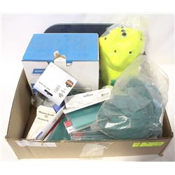 FLAT OF ASSORTED COMMERCIAL GOODS: SILVER-GRADE