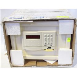 NEW COMPACT CARD-LOCK ELECTRONIC SAFE