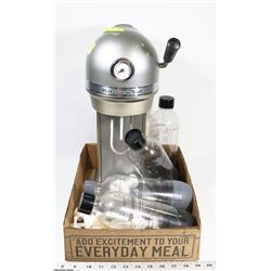 KITCHEN  AID SODA STREAM SODA MAKER