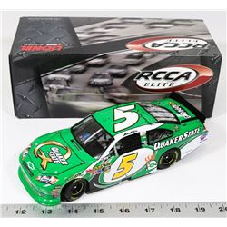 MARK MARTIN QUAKER STATE 1:24 ELITE NASCAR
