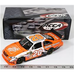 JOEY LOGANO HOME DEPOT 1:24 ELITE NASCAR