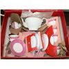 Image 1 : RED ROSE TEA SET