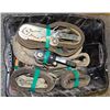 Image 1 : TOTE OF TIE DOWN STRAPS.