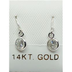 17) 14K WHITE GOLD DIAMOND EARRINGS